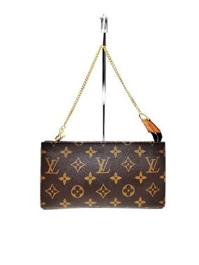 Louis Vuitton Bucket pouch